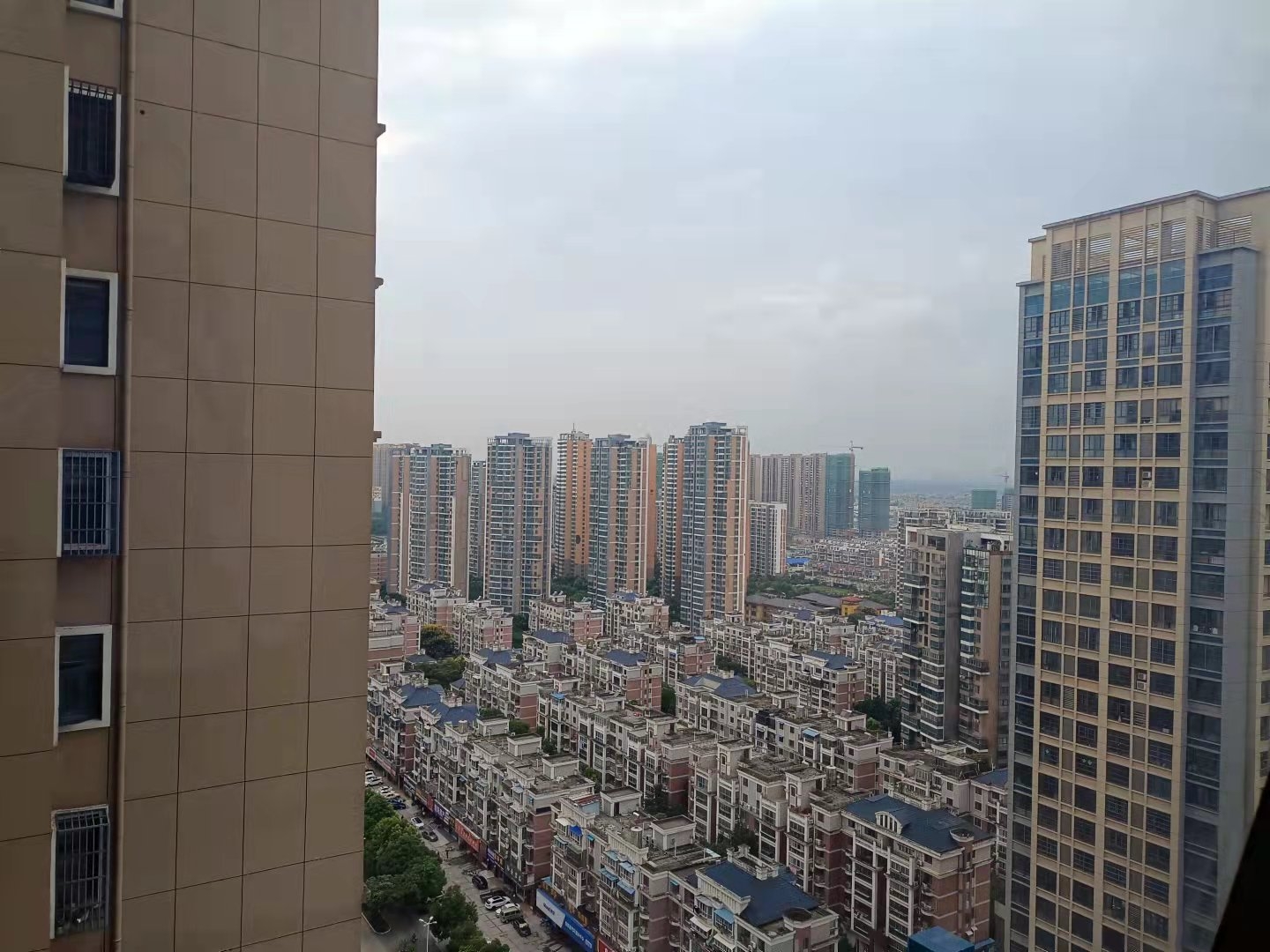 淮南二手房市场与朝阳房产的投资前景分析